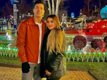 تفاصيل شجار إمام عاشور وزوجته في مول